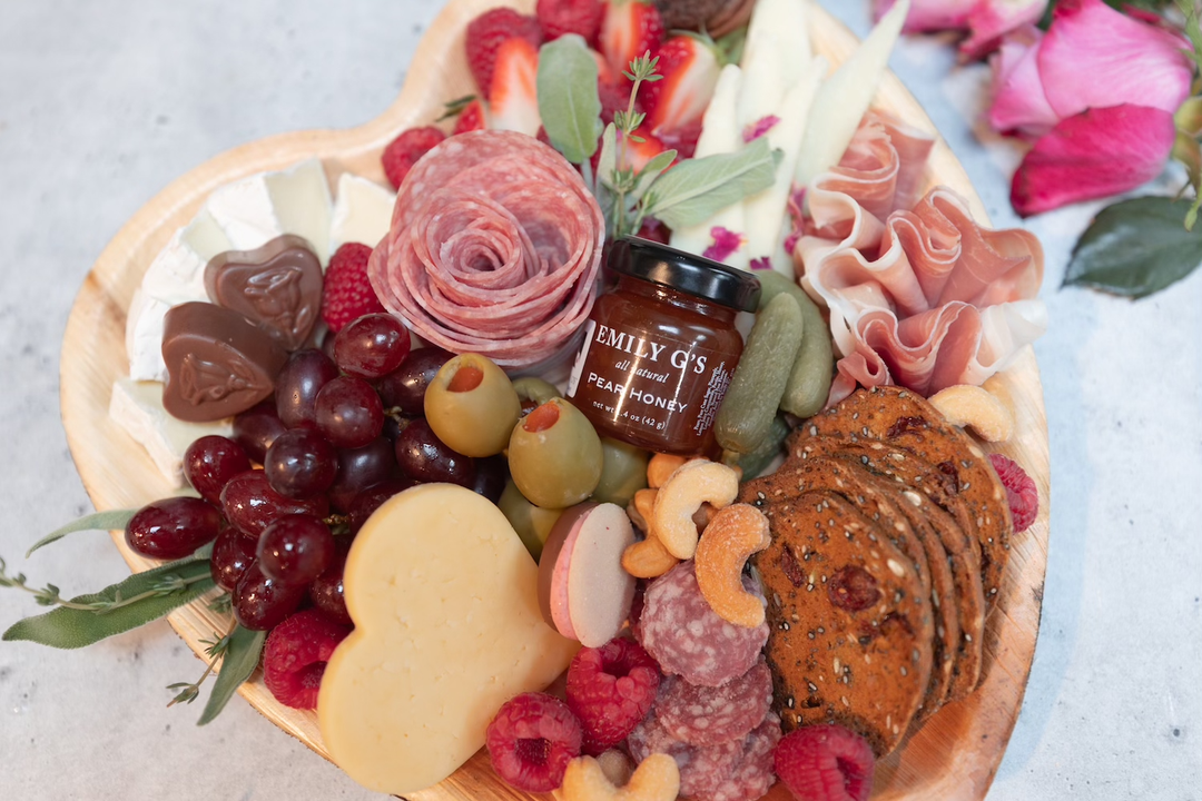 Heart Charcuterie Platter 8>