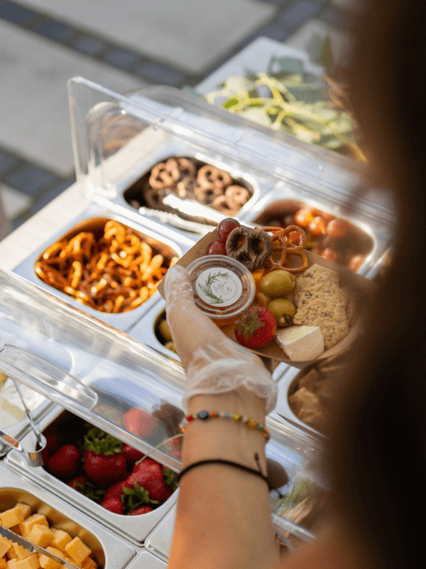 artisan_eats_best_charcuterie_cart_columbos_ohio_gallery_img
