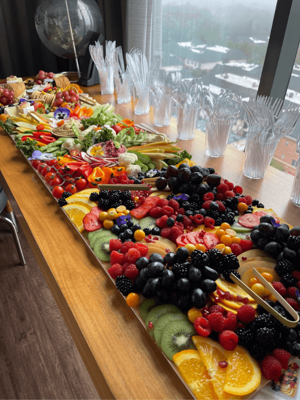 artisan_eats_best_grazing_tables_columbos_ohio_gallery_img_1