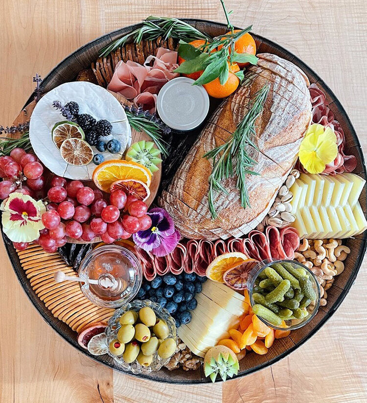 Artisan Eats charcuterie platters for events in Columbus, Ohio. Contact us for inquiries.